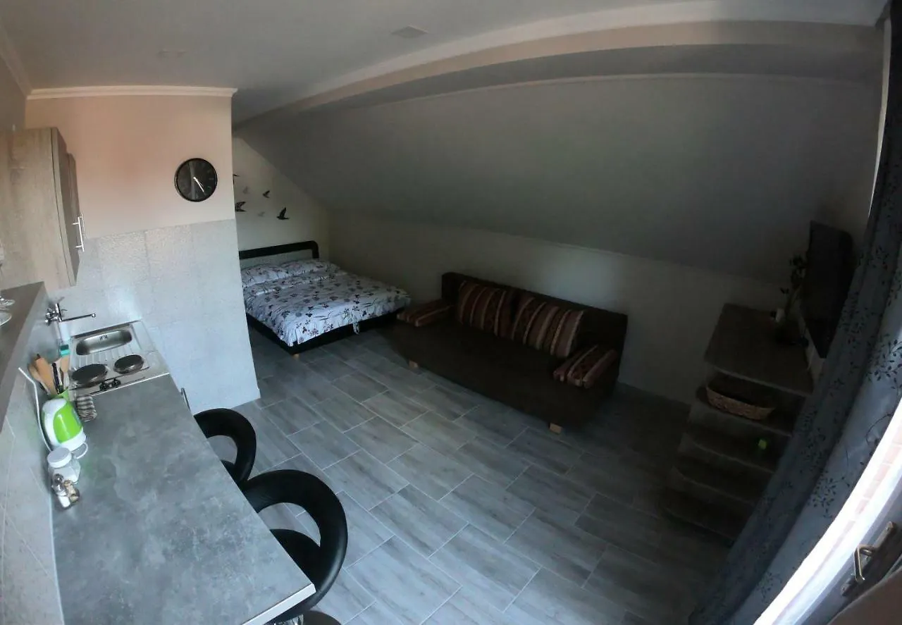 Hajdúszoboszló Apampa Apartman 0*,